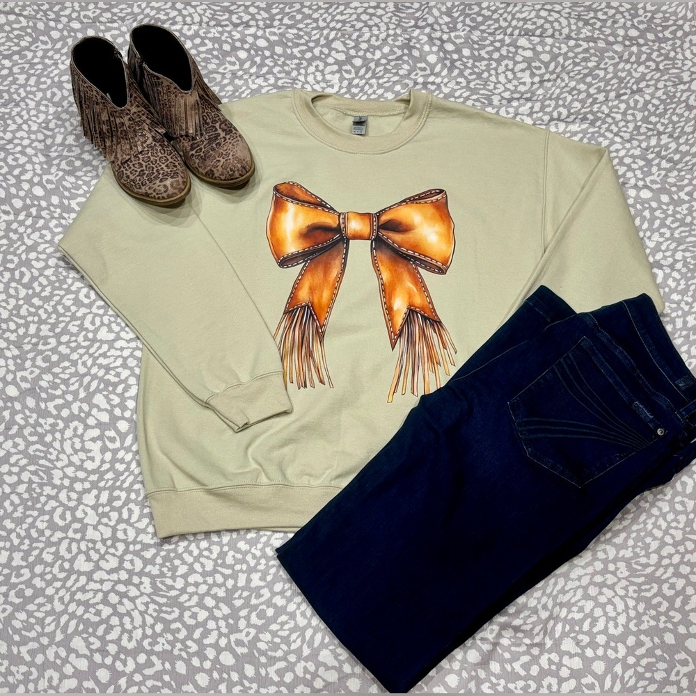 Fringe bow crewneck